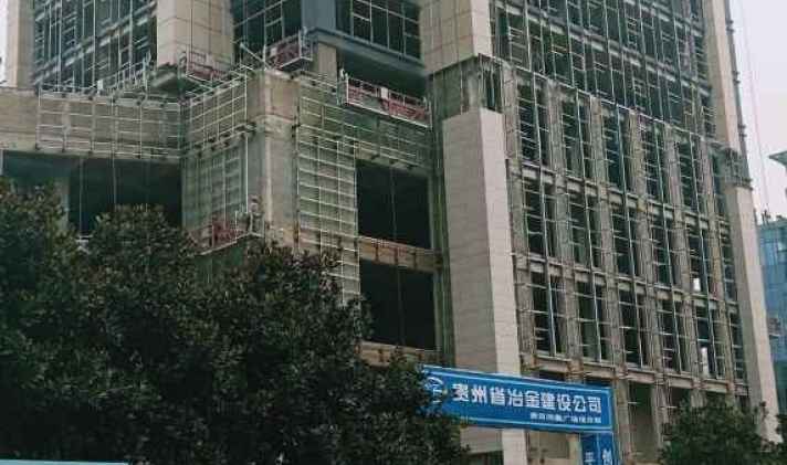 金阳县东区商务楼118套活动式柔性挡烟垂壁（电动挡烟垂壁）成功签约